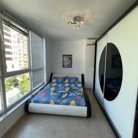 Rafaelo Шенджин