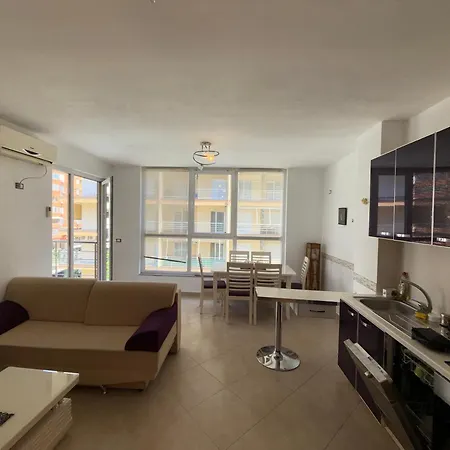 Rafaelo 아파트 Shëngjin